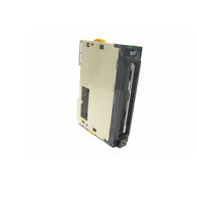 PLC Control CJ1W-IC101 Expansion I/O Control Unit for CPU Connects to Right Hand Side