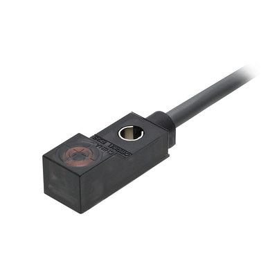 Highly Accurate E2S-W21 2M Inductive Proximity Sensor with OMS Technology