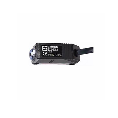 Precision E3Z-D62 2M BY OMC Miniature Photoelectric Sensor for Industrial Automation